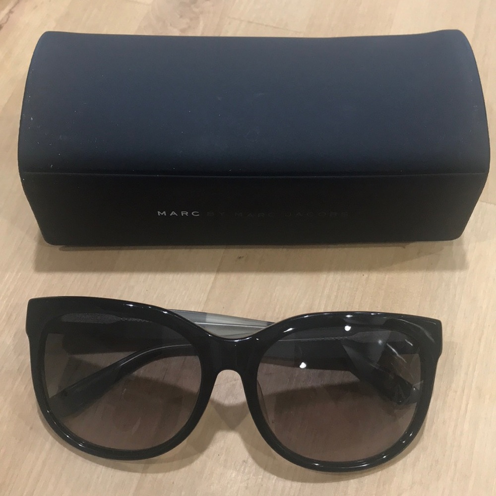 Marc Jacobs Women’s Sunglasses